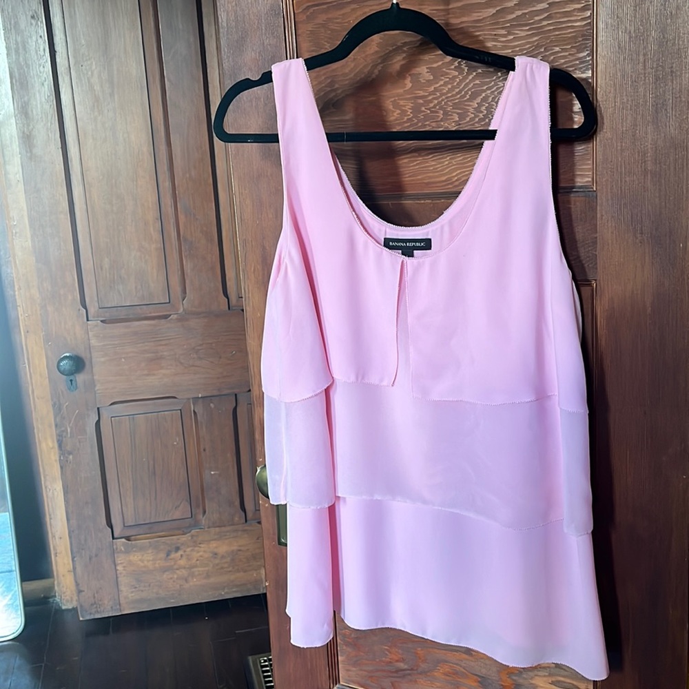 Pink Banana Republic blouse, large. No tags, but never worn.